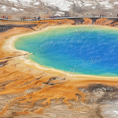 Colorful Grand Prismatic Spring in Yellowstone's Midway Geyser Basin with vivid… Colorful Grand Prismatic Spring in Yellowstone's Midway Geyser Basin with vivid…