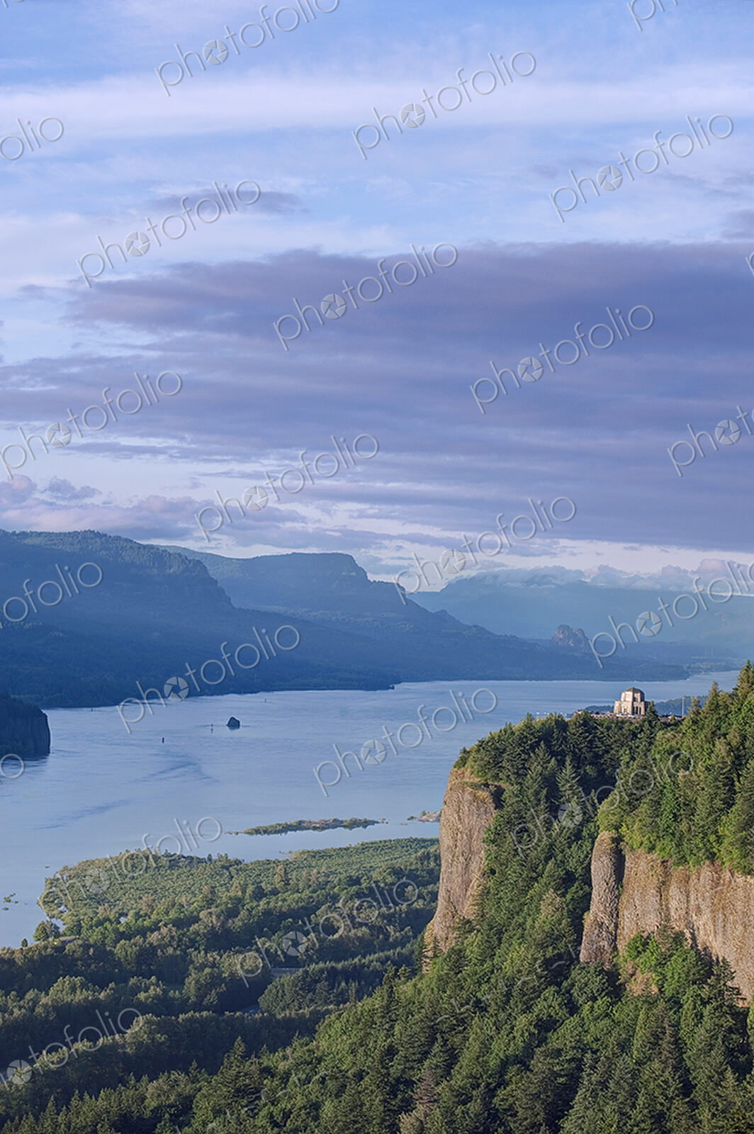 Columbia River Gorge, Vista House at Crown Point, on the cliffs.