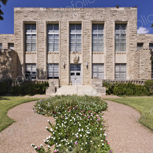 Comanche County Courthouse in Texas
