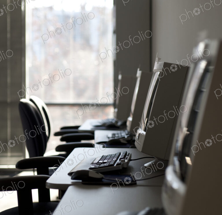 Computers in College Computer Lab
