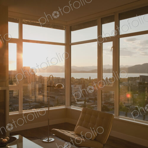 Condo/Apartment with Open Floor Plan Condo/Apartment with Open Floor Plan