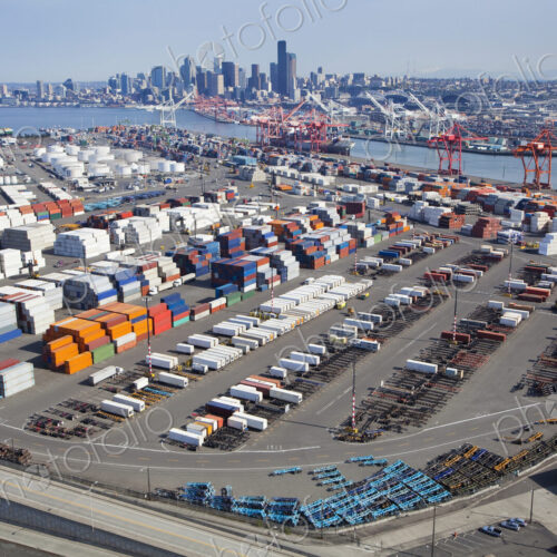 Containers at the Port of Seattle Containers at the Port of Seattle