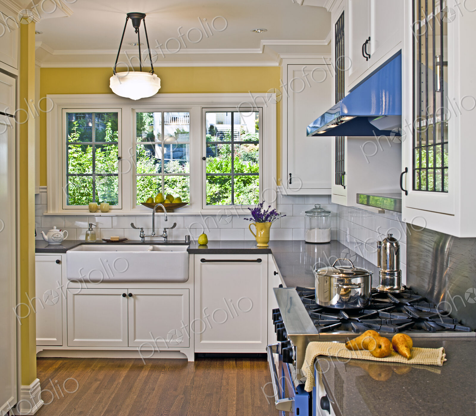 Contemporary Country Kitchen