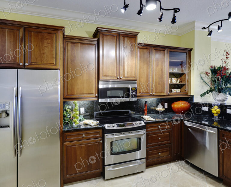 Contemporary Kitchen