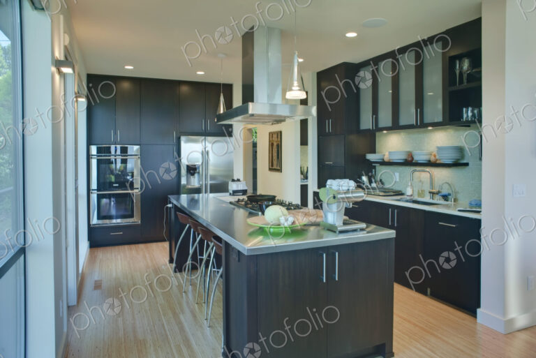Contemporary Kitchen