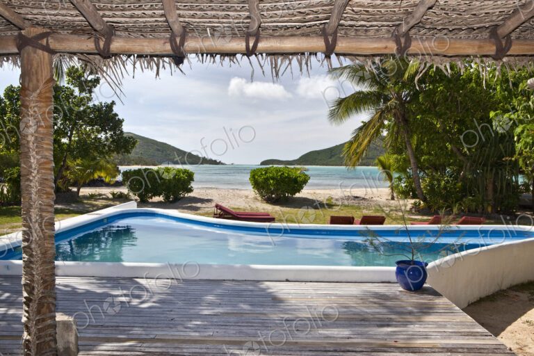 Covered Deck And Soaking Pool