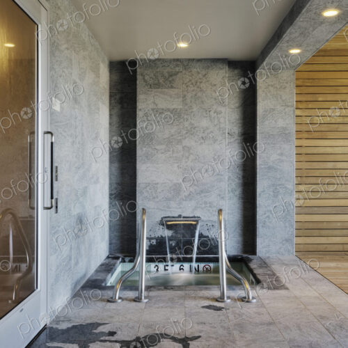 Covered Jacuzzi Area