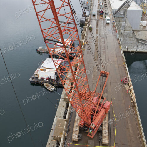 Crane over Wanapum dam. Crane over Wanapum dam.