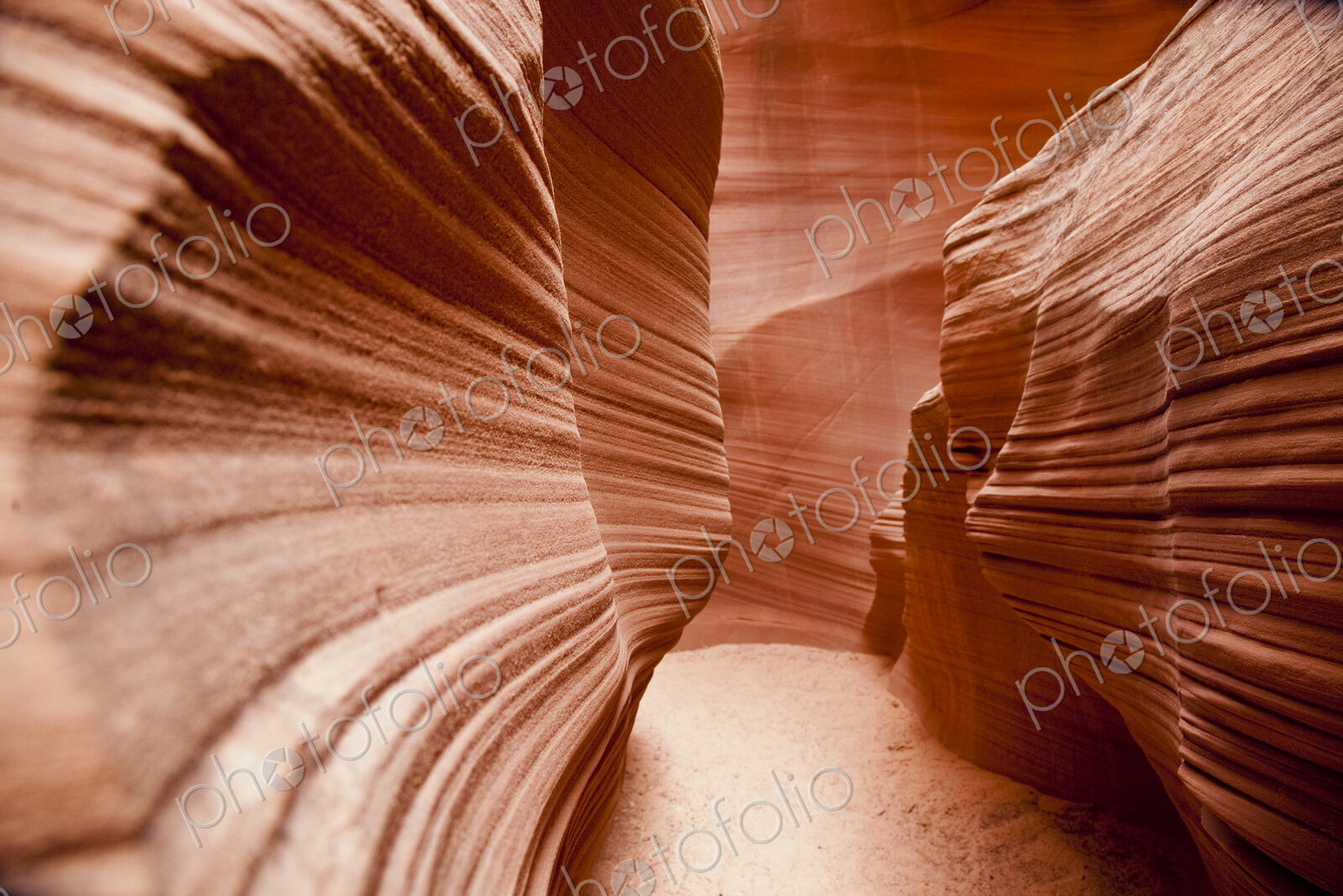 Curving rock walls in Antelope Canyon, Page, Arizona, United States