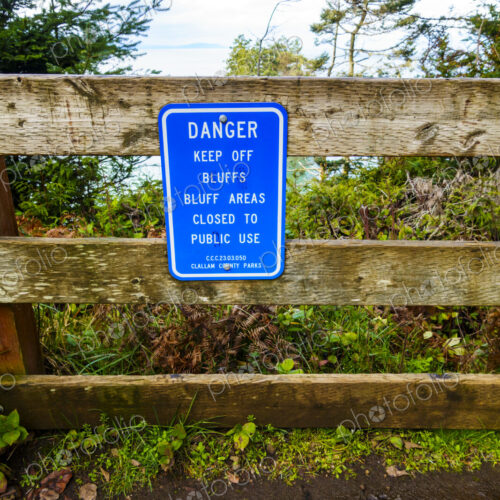 Danger Keep off Bluff sign, Salt Creek Recreational Area, Port Angeles, WA, USA,Danger…