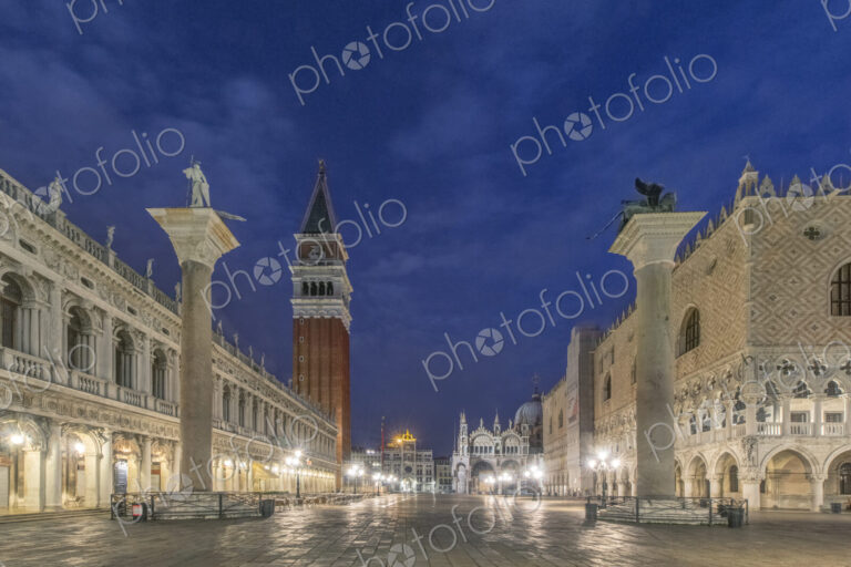 Dawn on the waterfront near Piazza San Marco, Campanile and Doge's palace, historic…