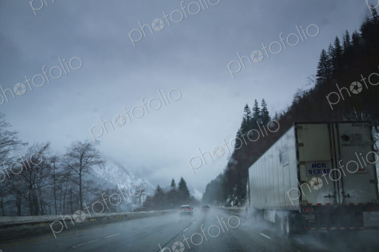 Driving on the rain and snow, Interstate 90, Snoqualmie Pass