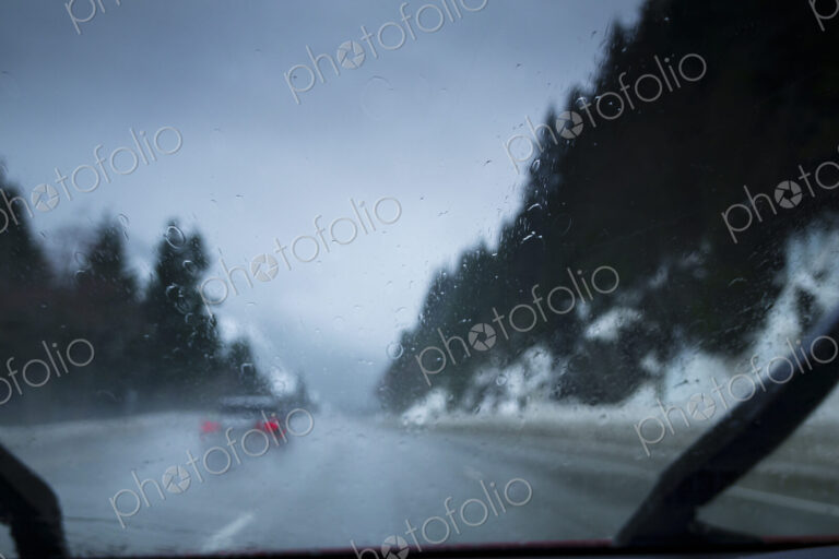 Driving on the rain and snow, Interstate 90, Snoqualmie Pass