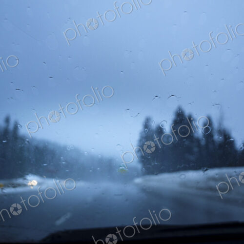 Driving on the rain and snow, Interstate 90, Snoqualmie Pass Driving on the rain and snow, Interstate 90, Snoqualmie Pass