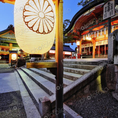 Dusk Scene at Inari Shrine Dusk Scene at Inari Shrine