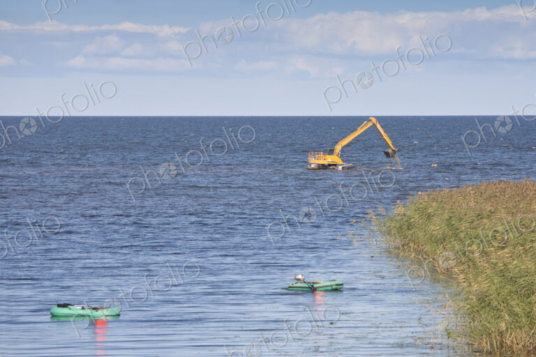 Earth Mover in the Ocean