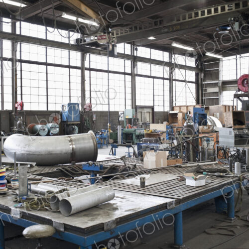 Equipment in machine shop