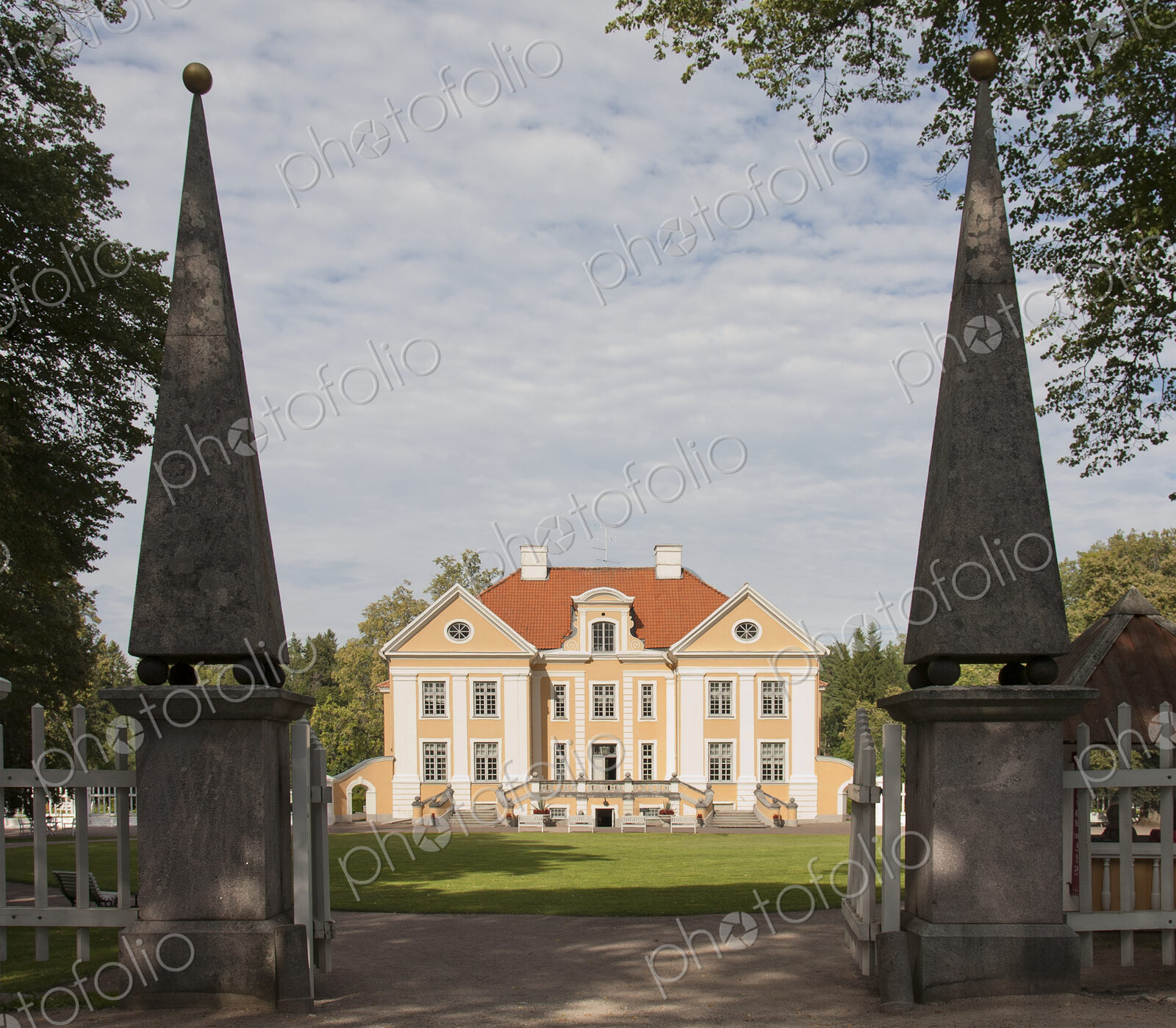 Exterior of Palmse Manor