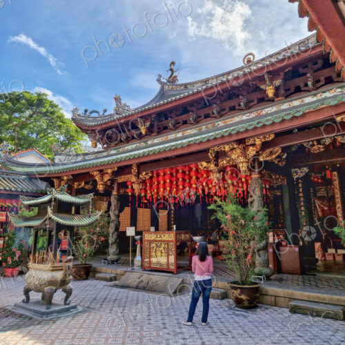 Exterior view of Thian Hock Keng temple in Singapore, traditional architecture and… Exterior view of Thian Hock Keng temple in Singapore, traditional architecture and…
