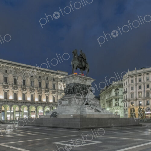 Fountain in Piazza del Duomo illuminated at night, Milan, Milan, Italy