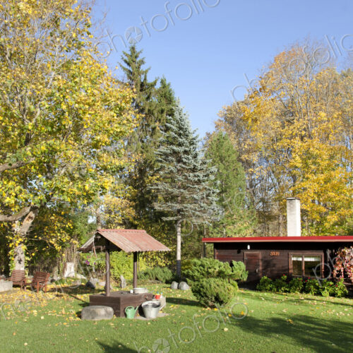 Garden With Well and Sauna Garden With Well and Sauna