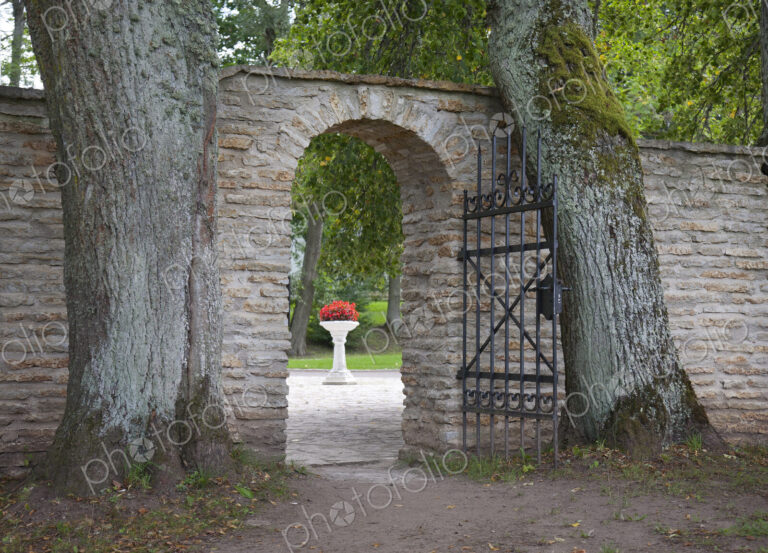 Gate Entrance to Palmse Manor