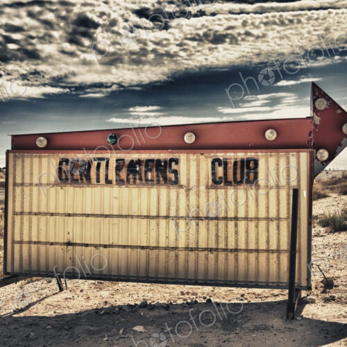 Gentlemens Club Sign