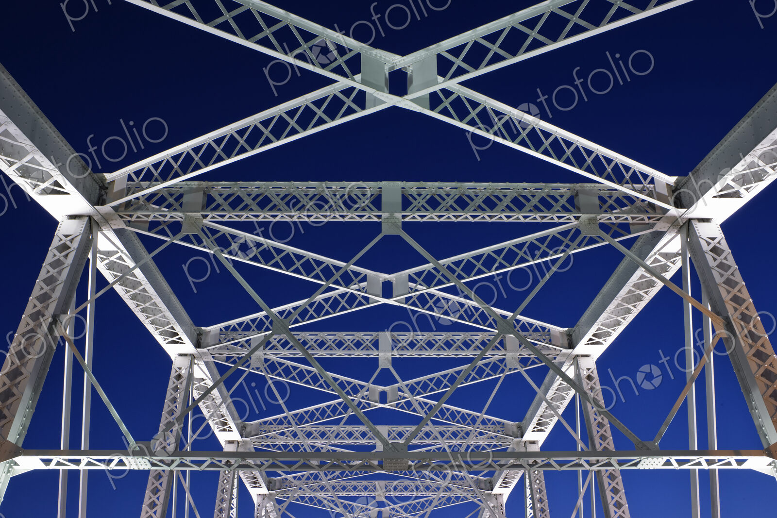 Girders of Shelby Street Bridge