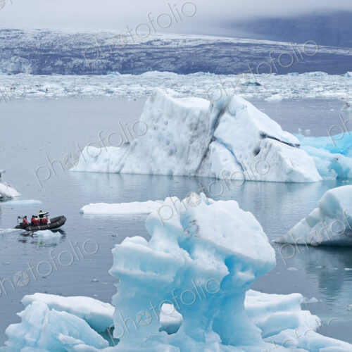 Glacial lake at the head of the Breidamerkurjokull glacier Glacial lake at the head of the Breidamerkurjokull glacier