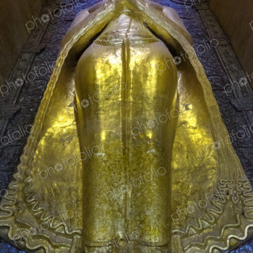 Golden statue Golden statue