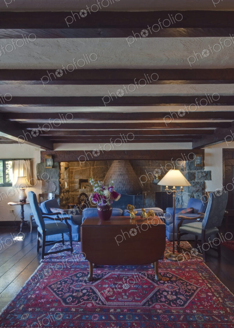 Hastings House Lounge