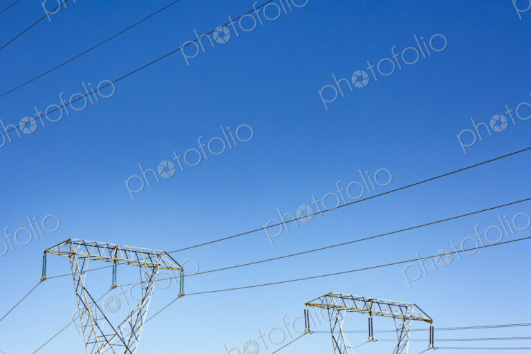 High transmission towers and lines, Ellensburg
