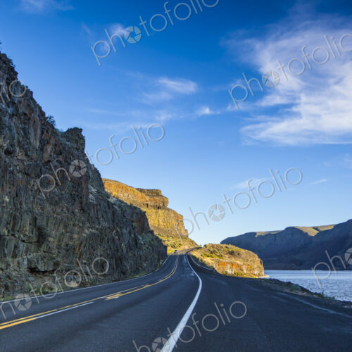 Highway 17, Coulee City, the mountain road running along the coast, sunlight cliffs…