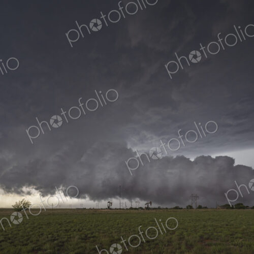 Horizontal Rotational Inflow, a Beaver Tail shaped cloud Ingesting the Outflow…