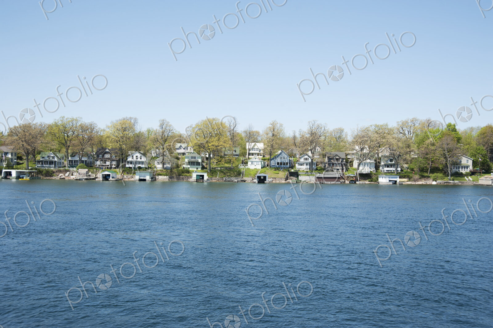 Houses on St. Lawrence River in Thousand Islands.