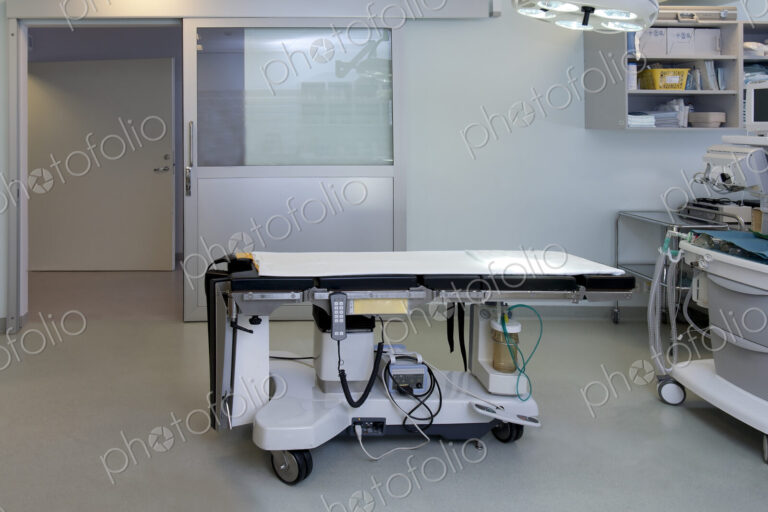 Intensive care unit, Tartu University children clinic, Estonia