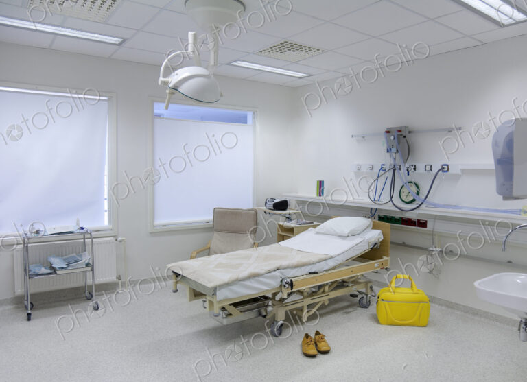 Intensive care unit, Tartu University children clinic , Estonia