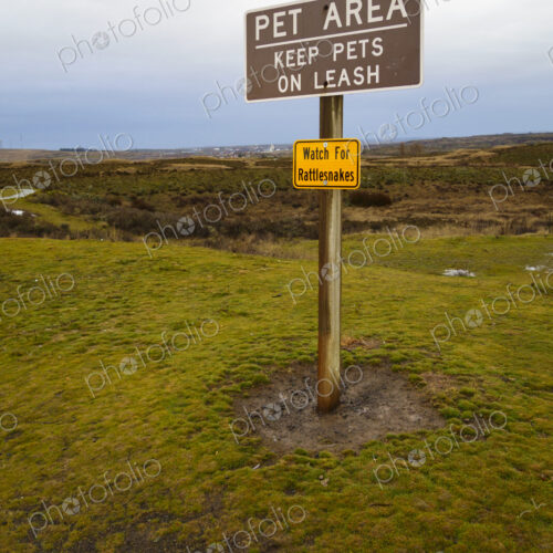 Interstate 90 Highway rest stop at Sprague, a sign, Pet Area, Keep Pets on Leash,… Interstate 90 Highway rest stop at Sprague, a sign, Pet Area, Keep Pets on Leash,…