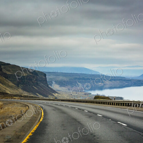 Interstate 90 above the Columbia River. Interstate 90 above the Columbia River.