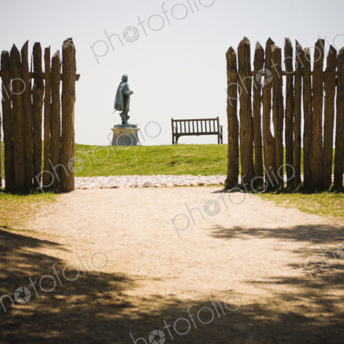 JAMESTOWN, USA - MAY 1: A log fence built on top of the original log posts of Fort… JAMESTOWN, USA - MAY 1: A log fence built on top of the original log posts of Fort…