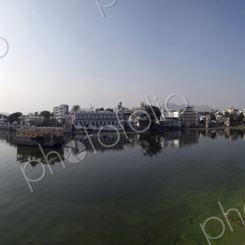 Jag Mandir palace built on an island in Lake Pichola Jag Mandir palace built on an island in Lake Pichola