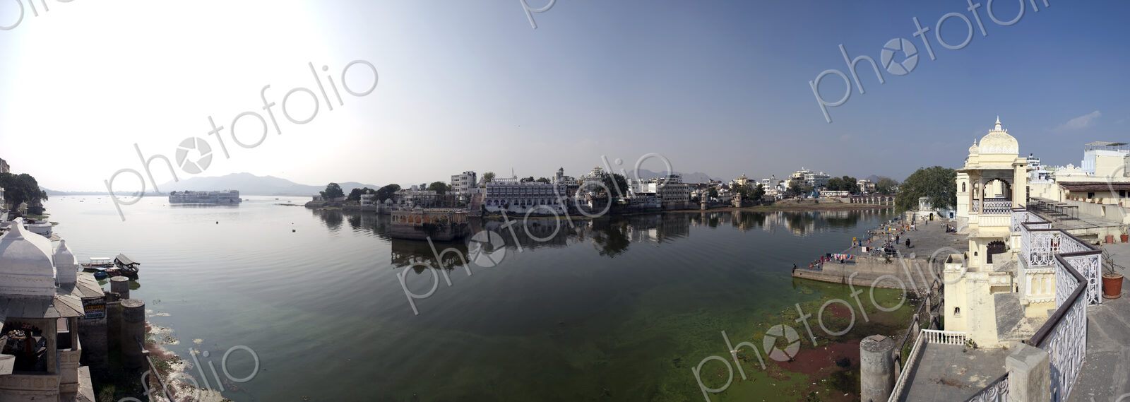 Jag Mandir palace built on an island in Lake Pichola