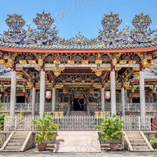 Khoo Kongsi Buddhist temple in Georgetown, Penang, Malaysia. Khoo Kongsi Buddhist temple in Georgetown, Penang, Malaysia.
