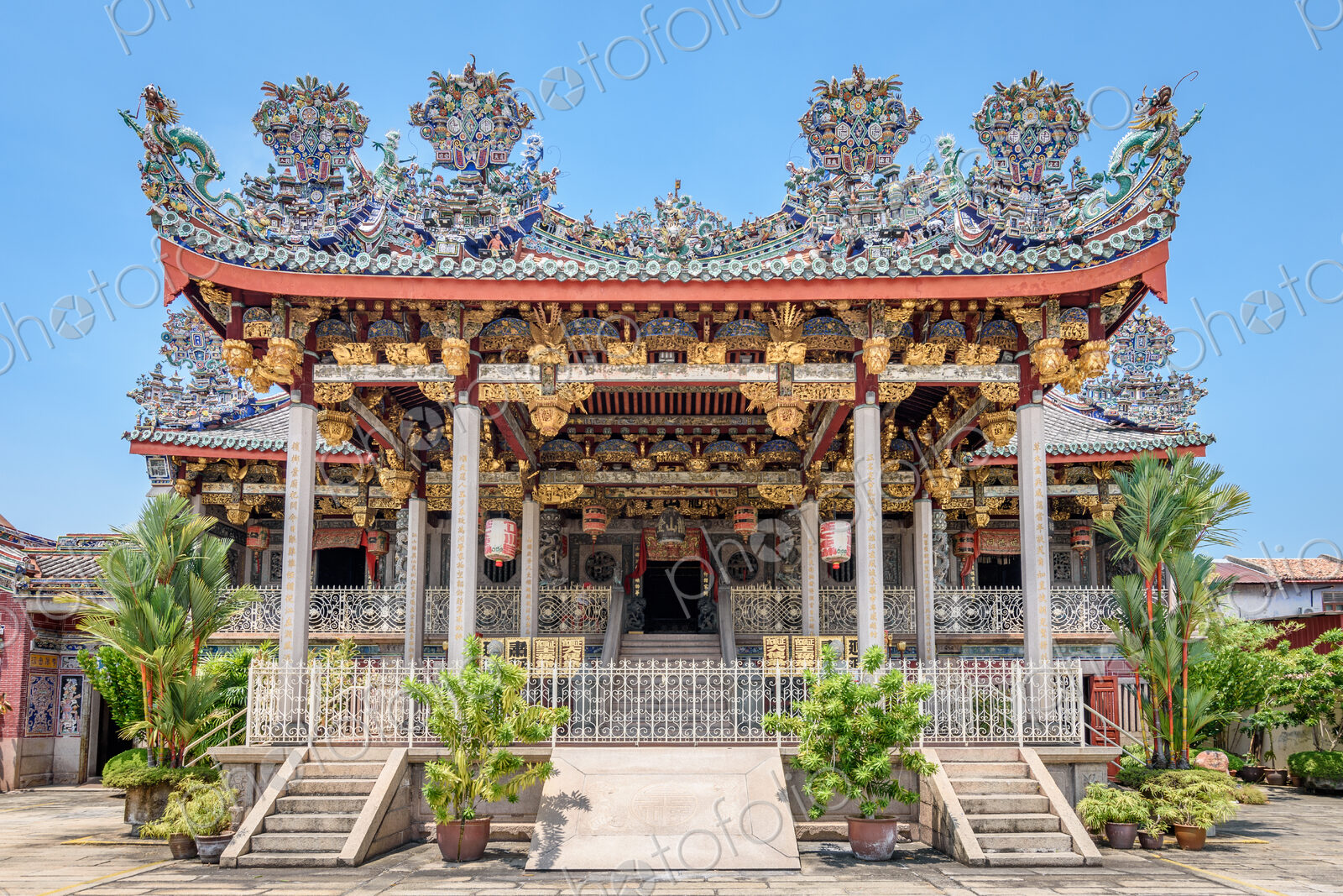 Khoo Kongsi Buddhist temple in Georgetown, Penang, Malaysia.