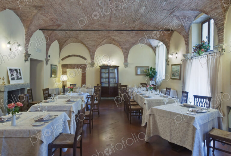 La Grotta Restaurant Dining Room
