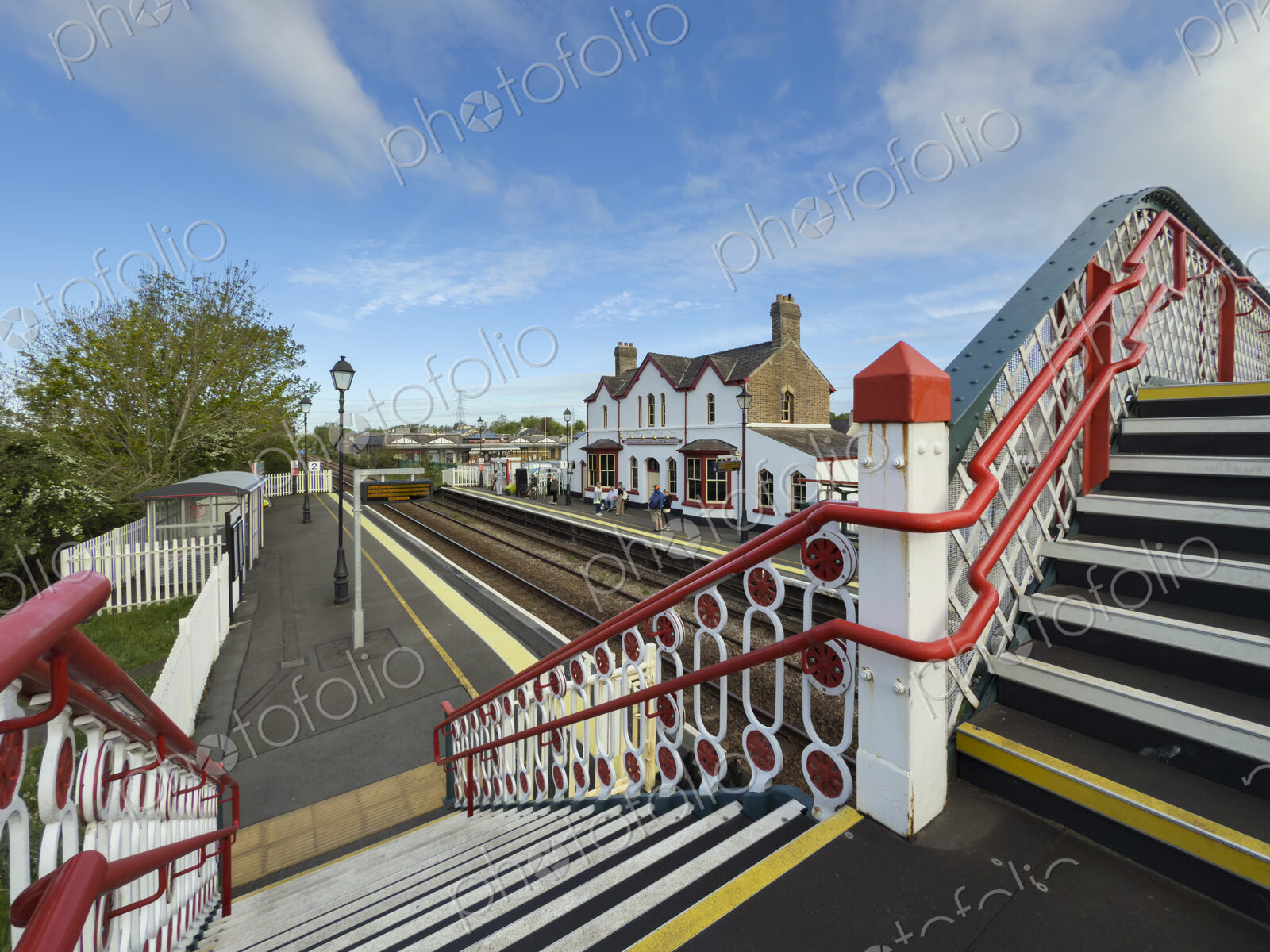 Lanfairpwllgwyngyllgogerychwyrndrobwllllantysiliogogogoch, the railway station in the…