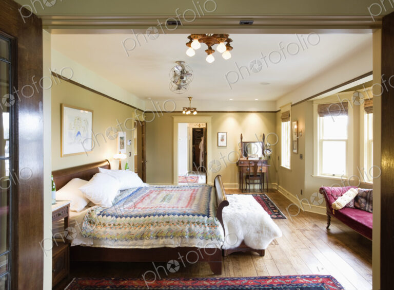 Large Bedroom