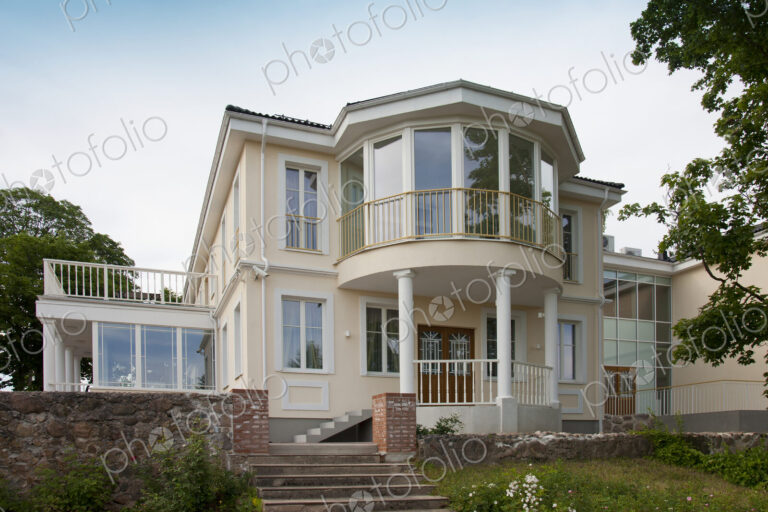 Large House on Estate