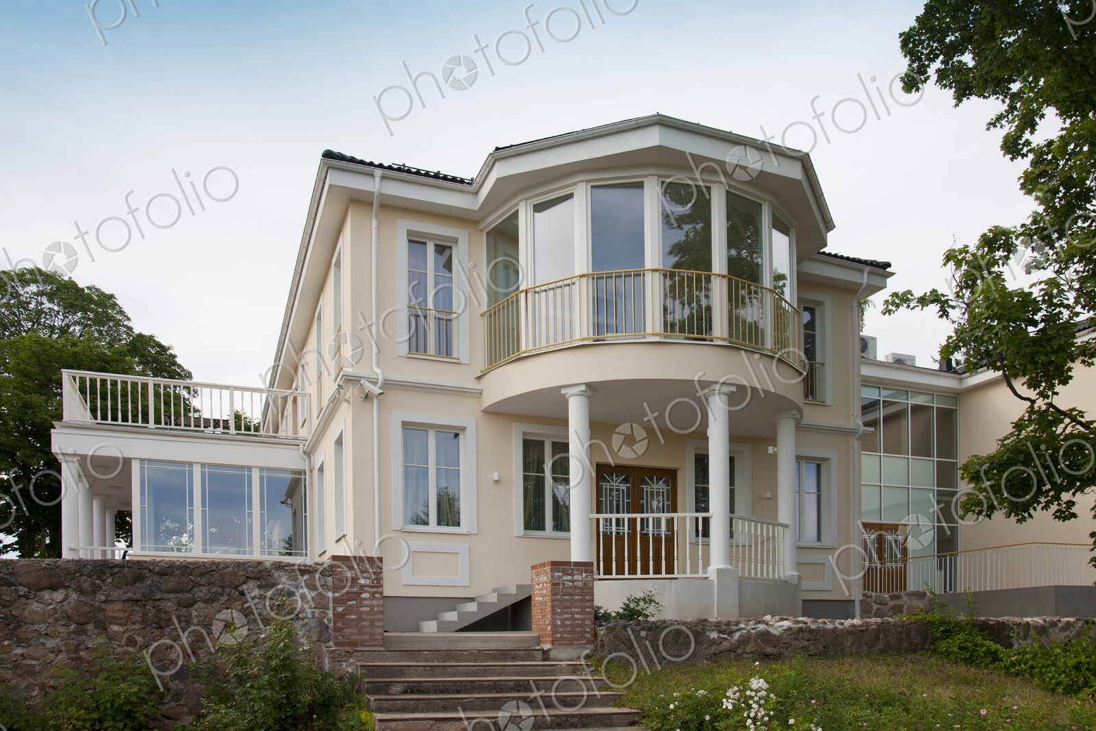 Large House on Estate
