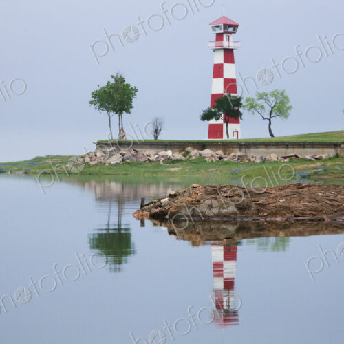 Lighthouse on a Beach Lighthouse on a Beach